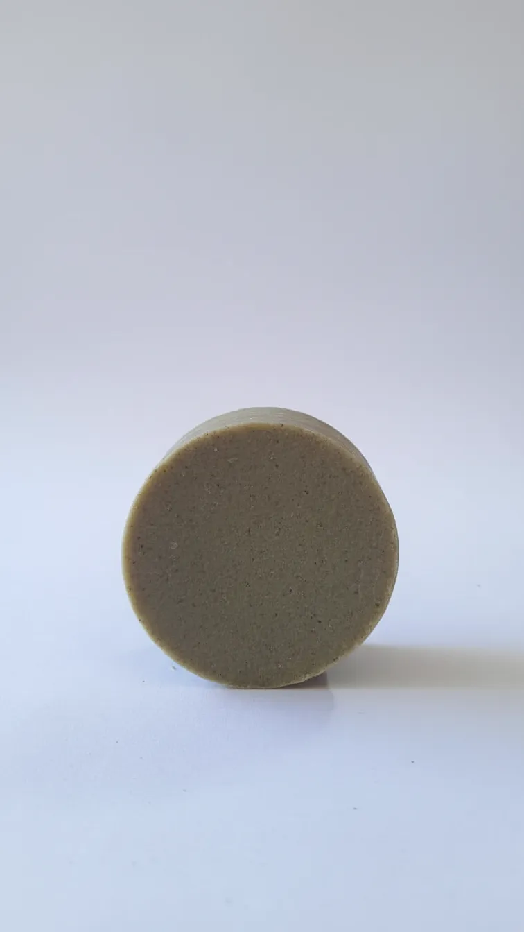 Champú Sólido de Romero, jarilla y espirulina (Piuquenes)